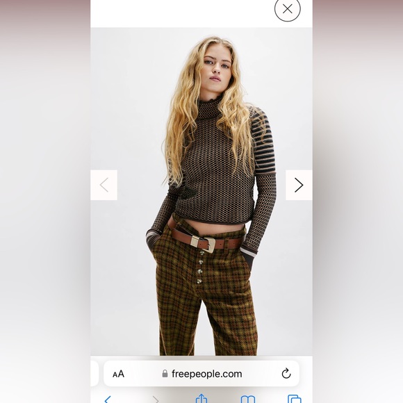 We The Free Gamer Cuff, Free People Top, turtle neck sweater - Picture 3 of 7